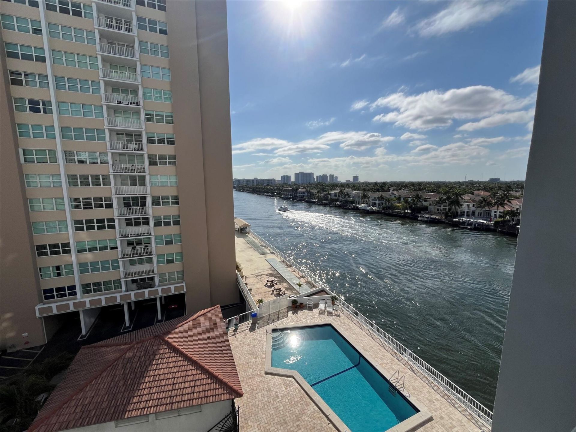 1400 S Ocean Drive, Unit 707, Hollywood, FL 33019 Photo