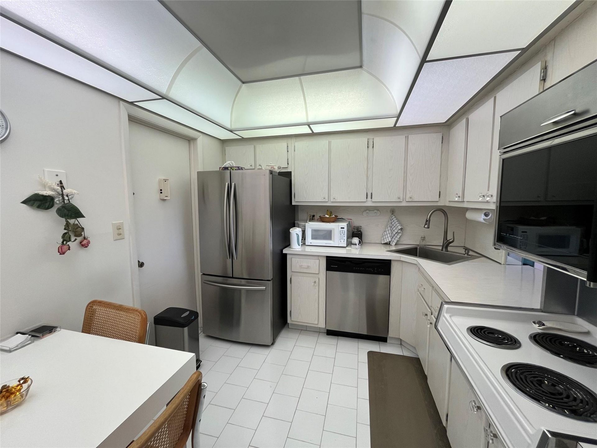 1400 S Ocean Drive, Unit 707, Hollywood, FL 33019 Photo
