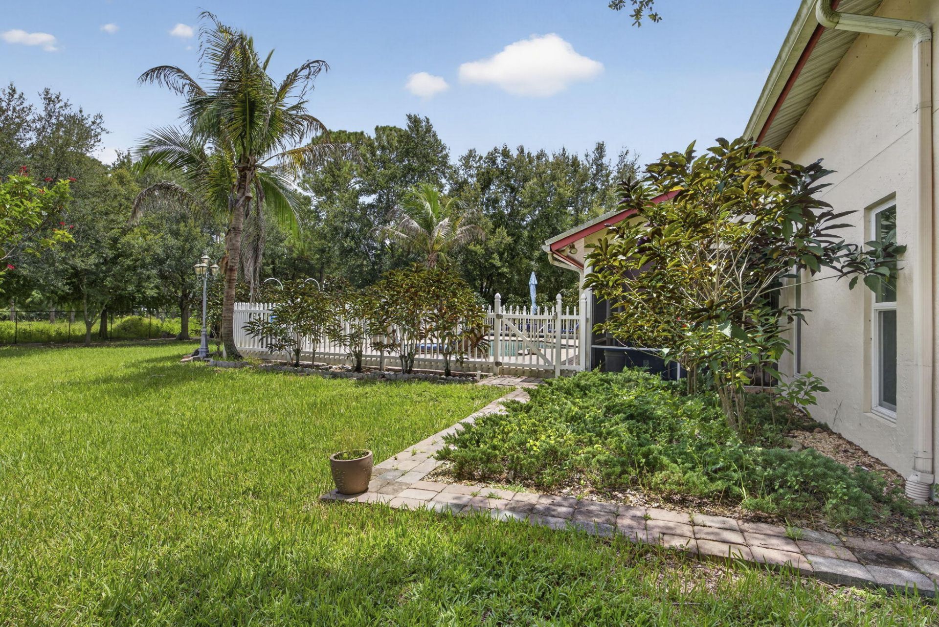 17183 73rd Court N, The Acreage, FL 33470 Photo