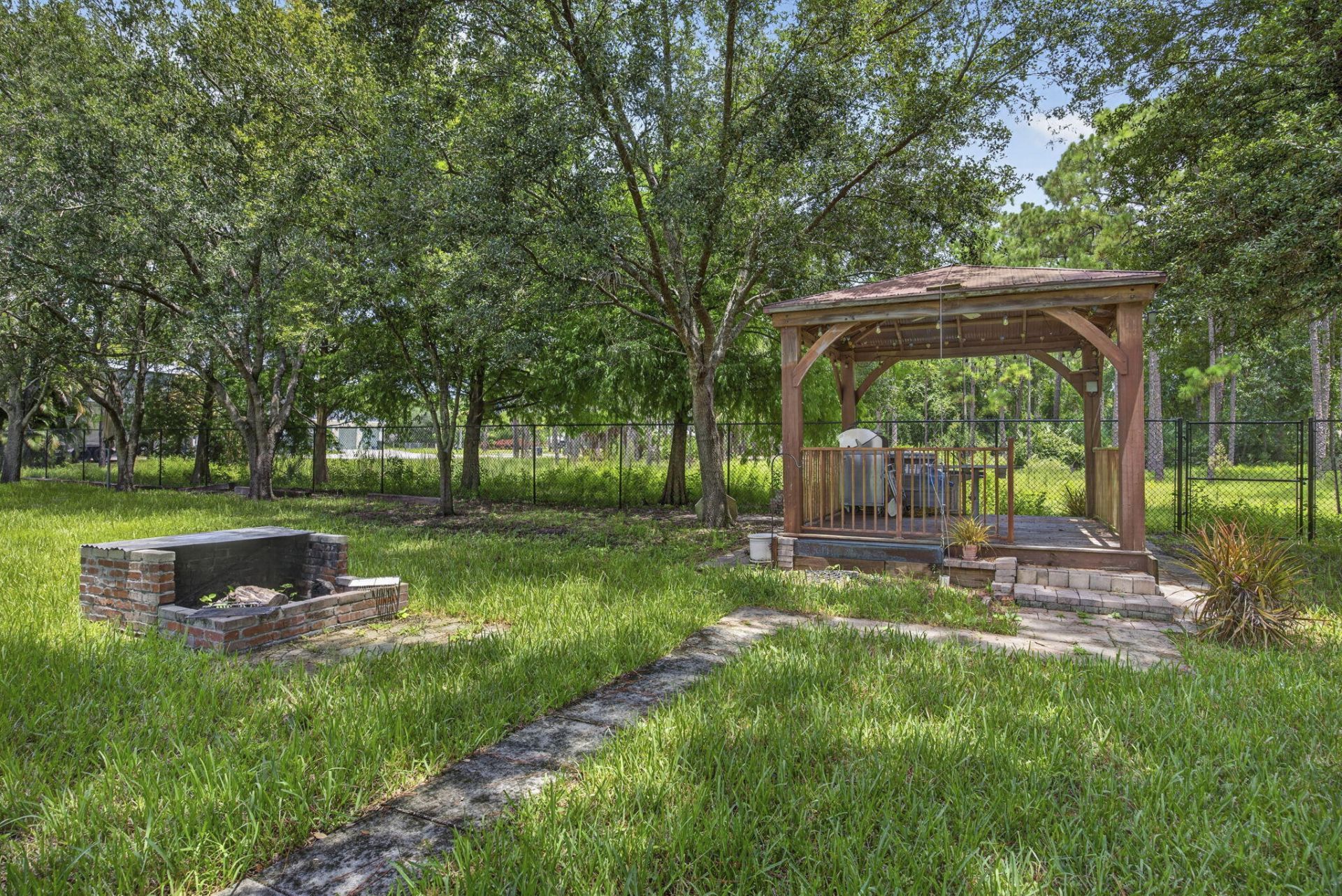 17183 73rd Court N, The Acreage, FL 33470 Photo