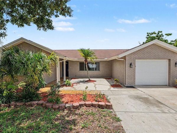 3750 LIGHTHOUSE WAY , HOLIDAY, FL 34691