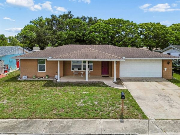 8832 GOSHEN LANE , PORT RICHEY, FL 34668