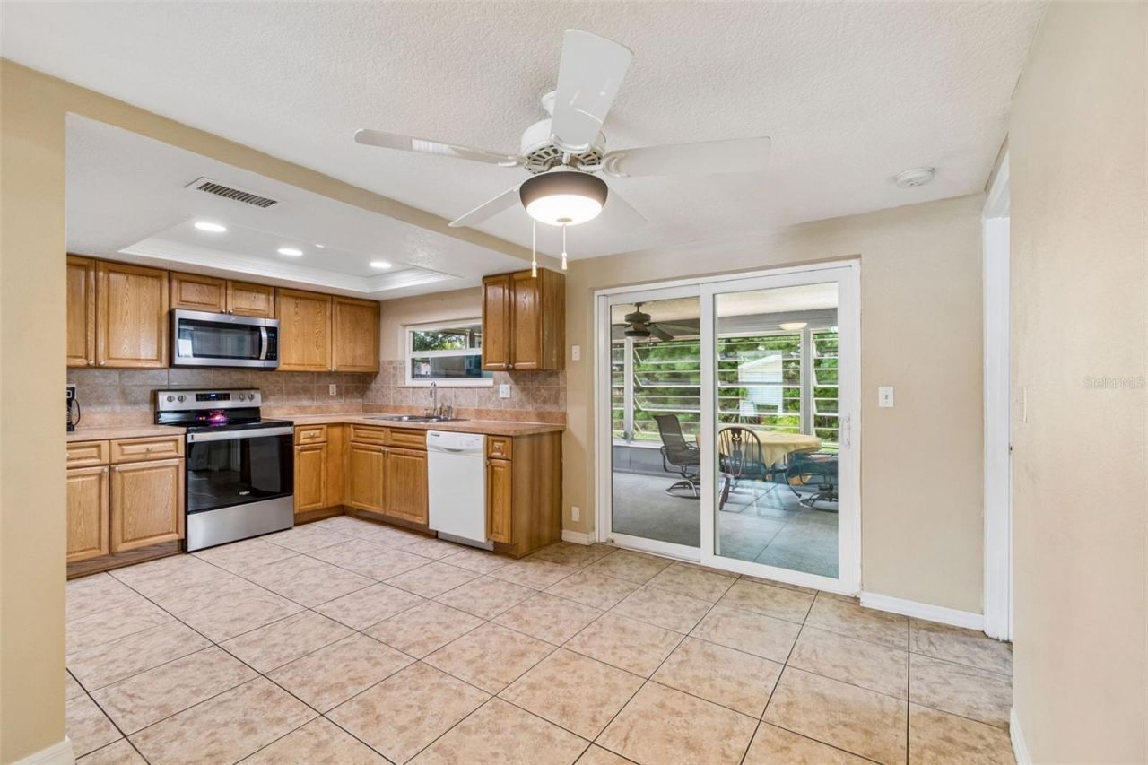 8832 Goshen Lane , Port Richey, FL 34668 Photo