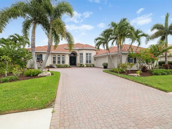 286 PESARO DRIVE , NOKOMIS, FL 34275