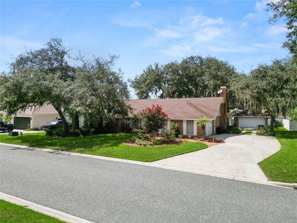 1626 SHERWOOD LAKES BOULEVARD , LAKELAND, FL 33809
