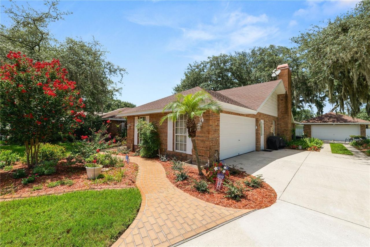 1626 Sherwood Lakes Boulevard , Lakeland, FL 33809 Photo
