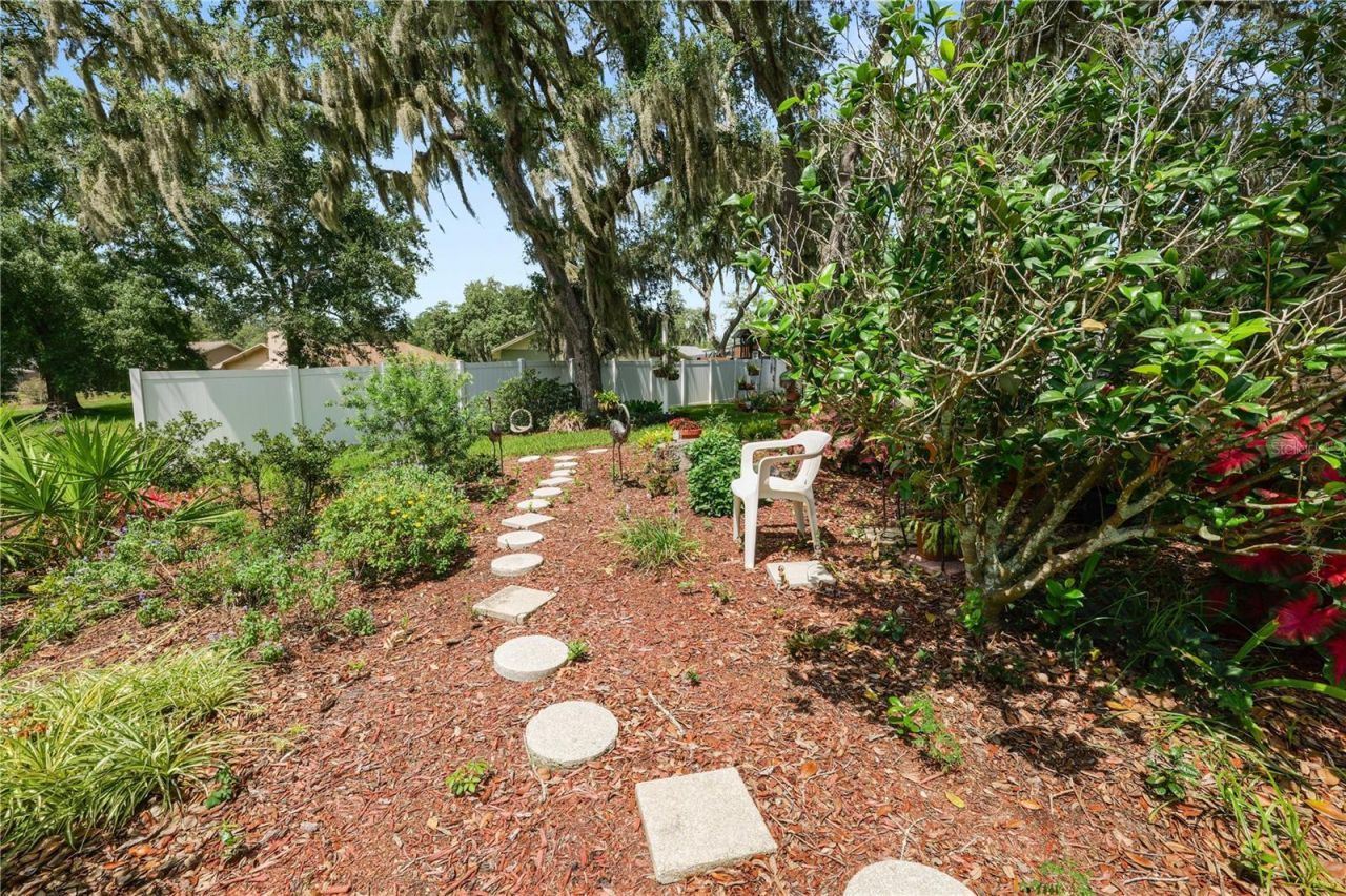 1626 Sherwood Lakes Boulevard , Lakeland, FL 33809 Photo