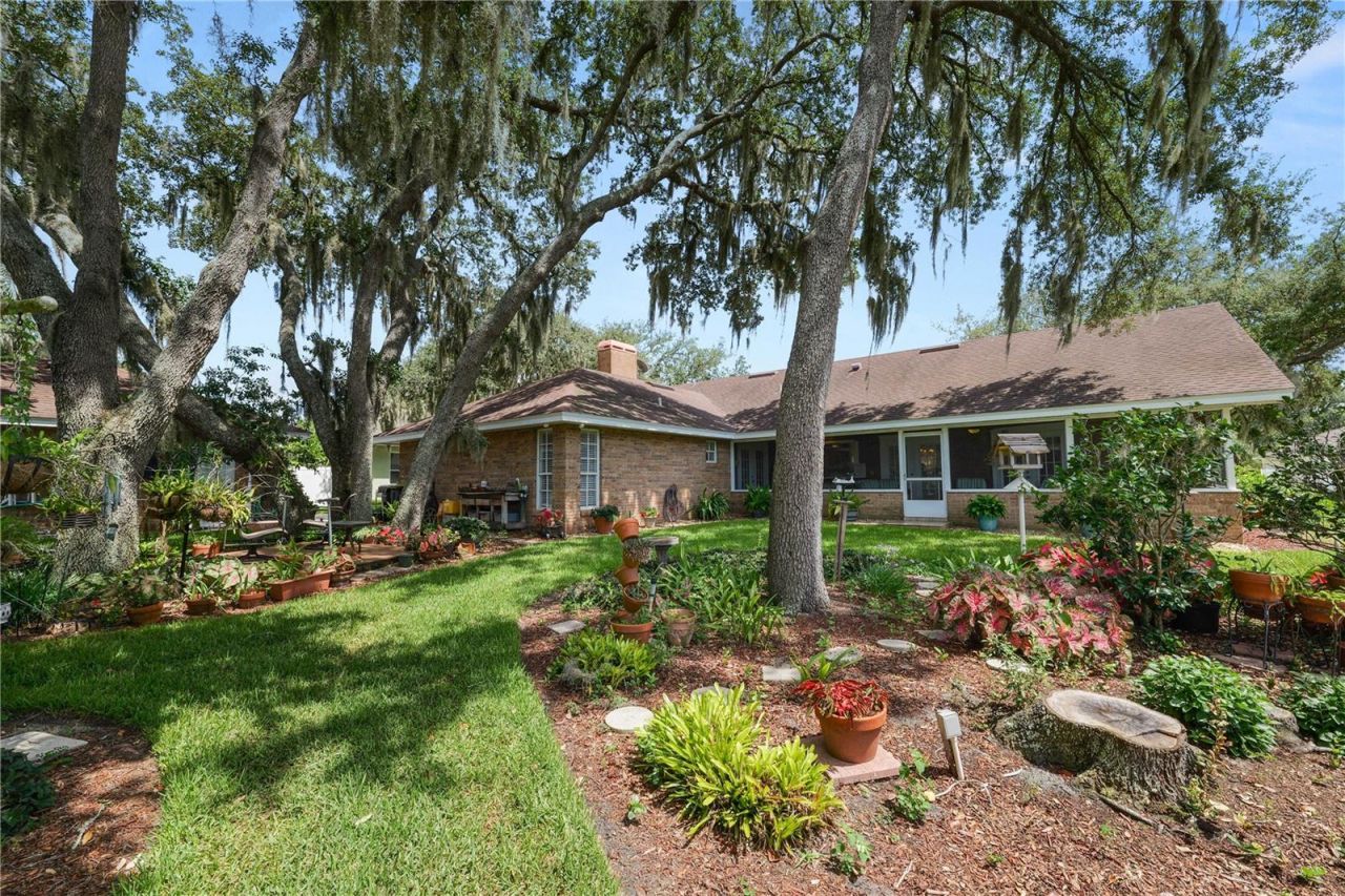 1626 Sherwood Lakes Boulevard , Lakeland, FL 33809 Photo