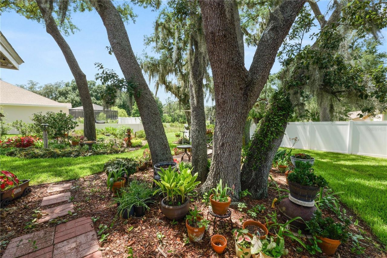 1626 Sherwood Lakes Boulevard , Lakeland, FL 33809 Photo