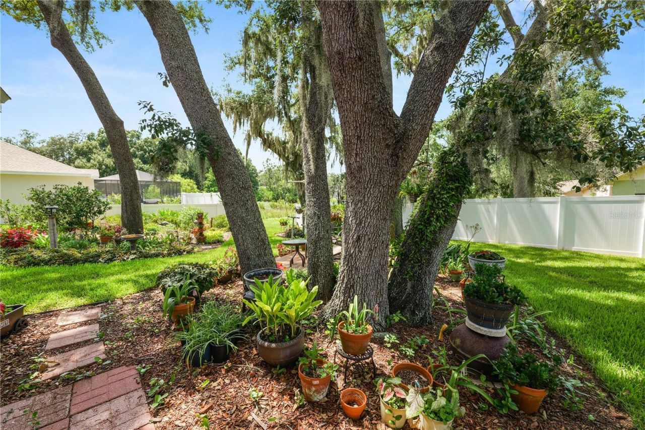 1626 Sherwood Lakes Boulevard , Lakeland, FL 33809 Photo