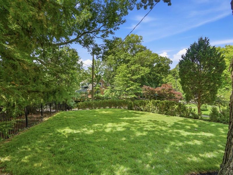 1220 Cliff Laine Drive, Cincinnati, OH 45208 Photo 32