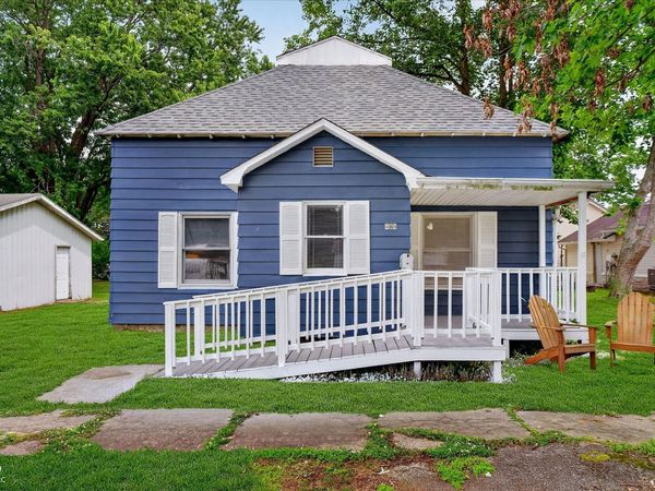607 S Sheridan Avenue, Sheridan, IN 46069
