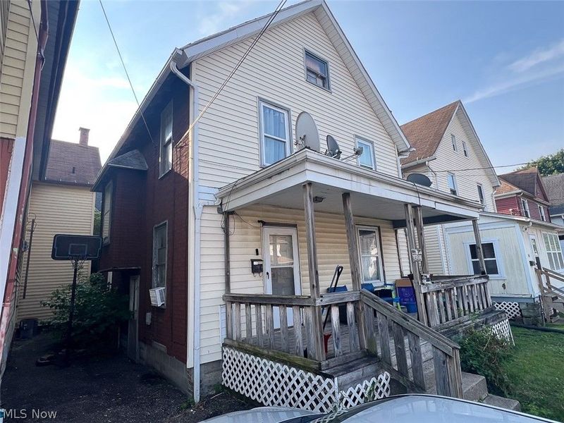 904 Harrison Avenue SW, Canton, OH 44706 Photo 3