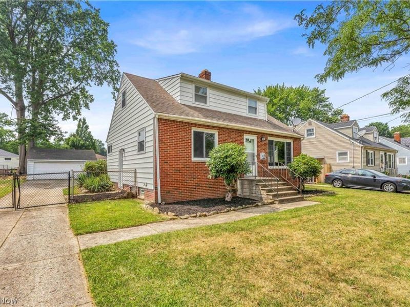 6310 Alexandria Drive , Parma, OH 44130 Photo 2