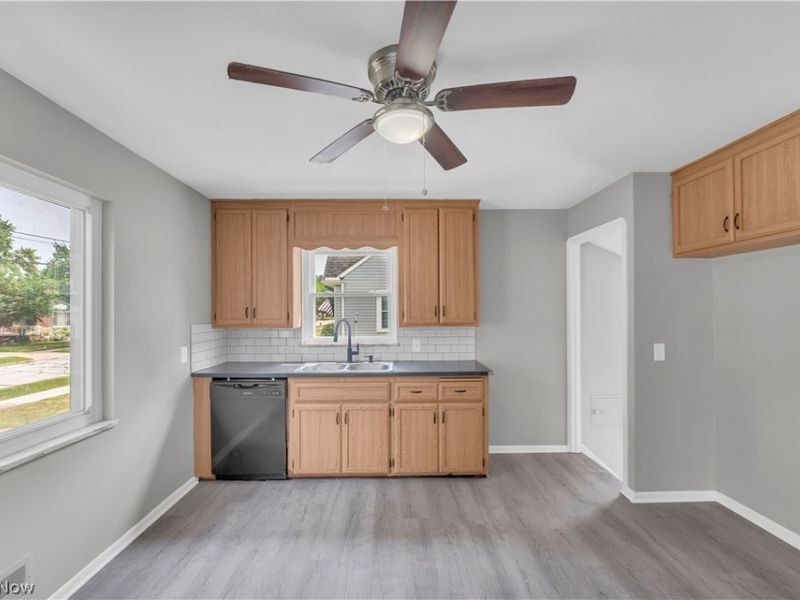 6310 Alexandria Drive , Parma, OH 44130 Photo 6