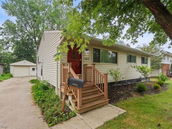 5653 Vickie Lane , Bedford, OH 44146
