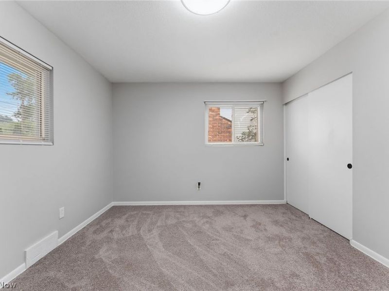 5653 Vickie Lane , Bedford, OH 44146 Photo 16