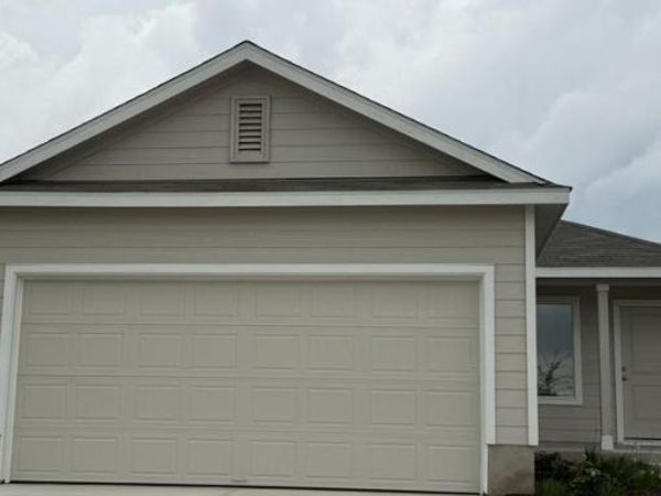 785 Whoopers LOOP, Uhland, TX 78640