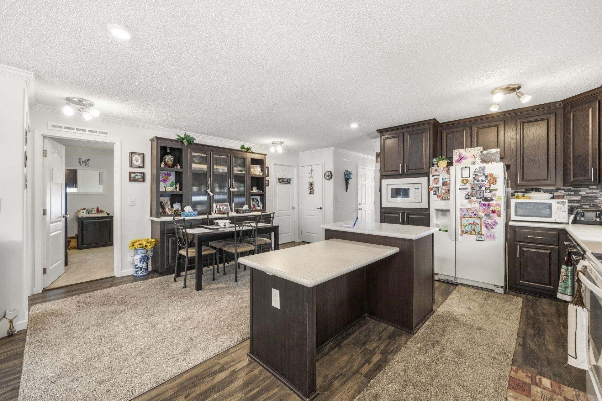 1004 Greencrest Ct. Photo 14