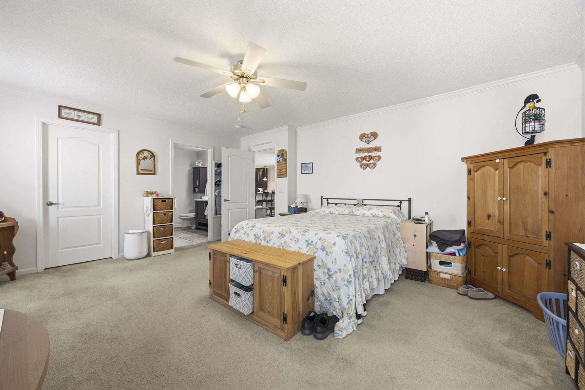 1004 Greencrest Ct. Photo 18