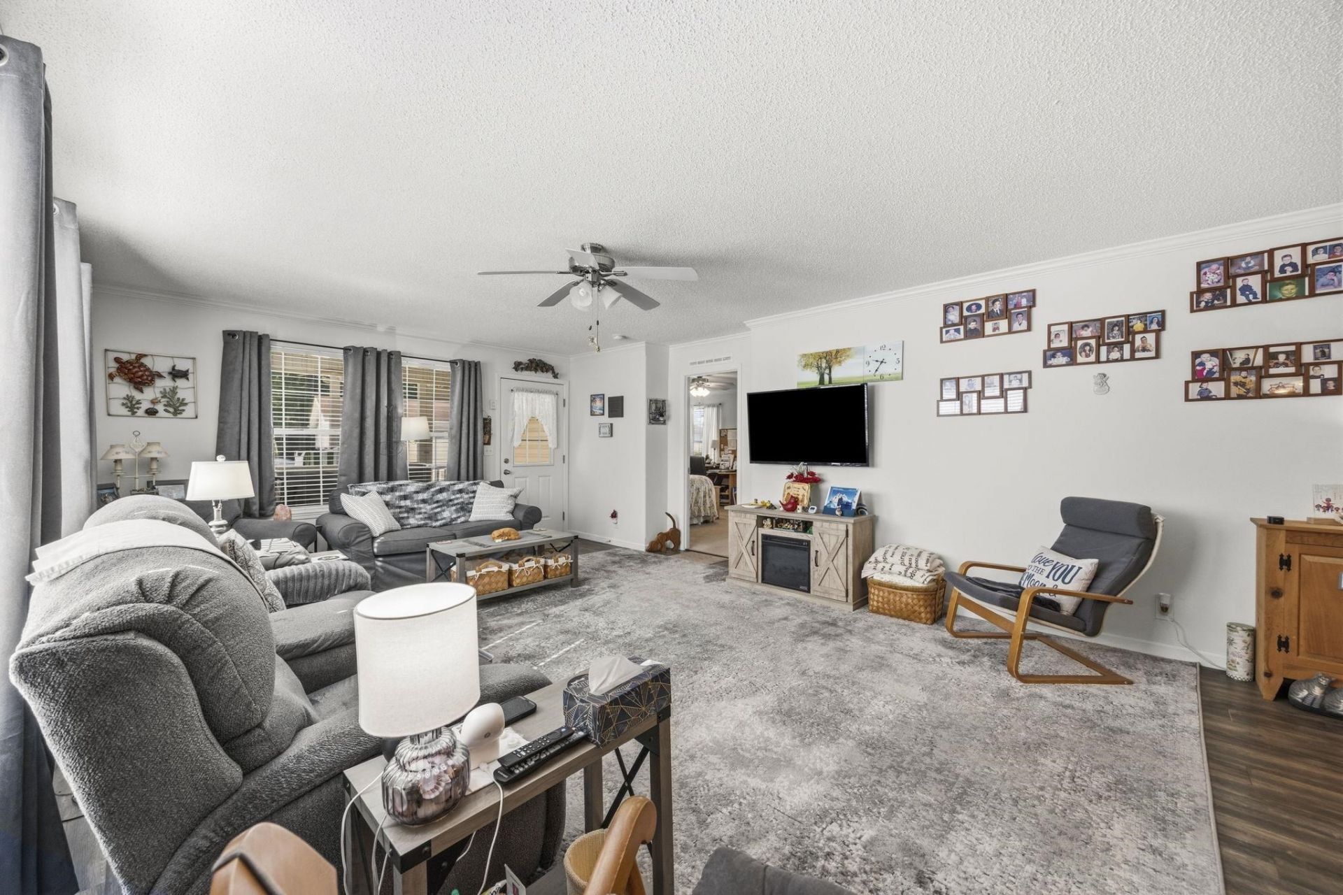1004 Greencrest Ct. Photo 7