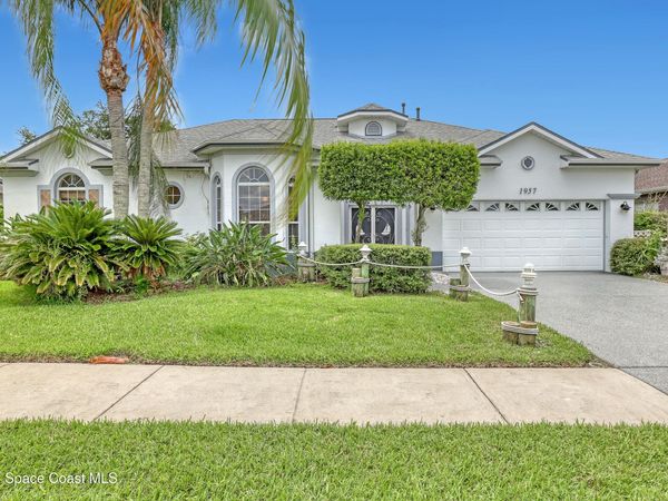 1957 Crane Creek Boulevard , Melbourne, FL 32940