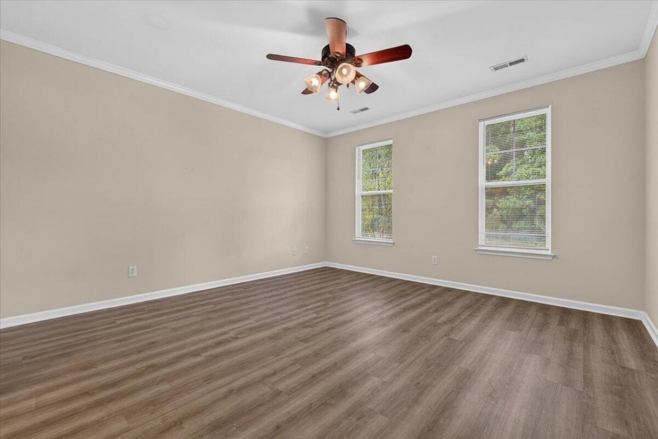 289 Oglethorpe Circle Photo 14