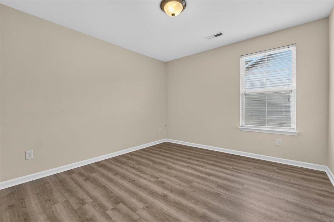 289 Oglethorpe Circle Photo 27
