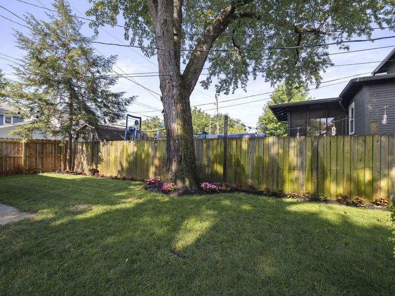 181 Tibet Road, Columbus, OH 43202 Photo 45