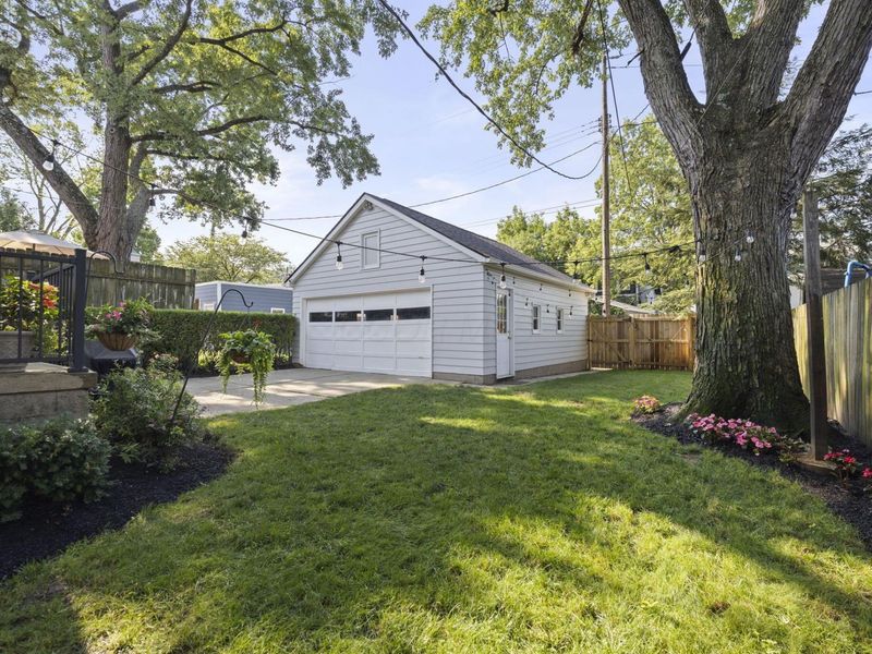 181 Tibet Road, Columbus, OH 43202 Photo 46