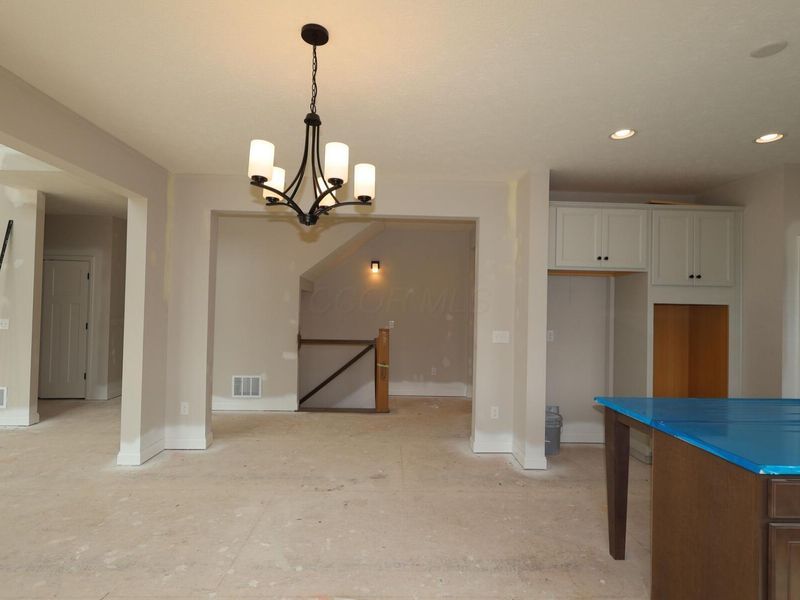 8645 Martin Lane, Plain City, OH 43064 Photo 6
