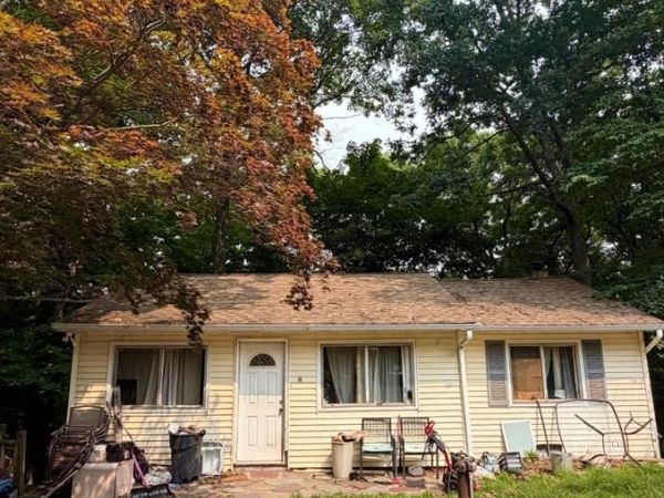 48 Skidmore Trl, Hopatcong, NJ 07843