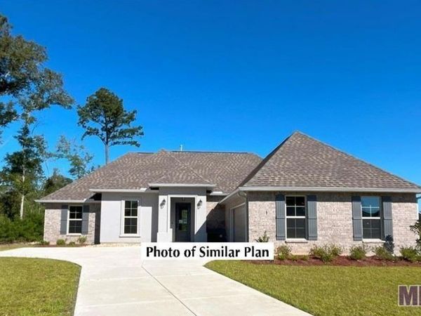 44445 Lake Wind Drive, Hammond, LA 70403