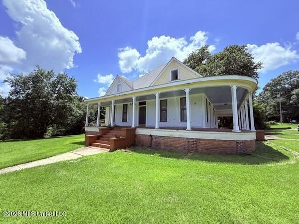 1002 Louisiana Avenue, Tylertown, MS 39667