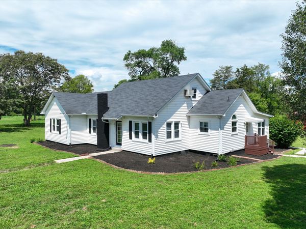 5011 Lascassas Pike , Lascassas, TN 37085