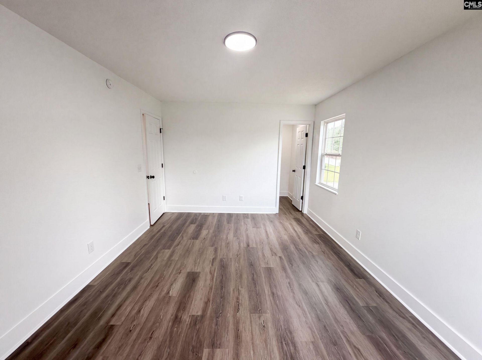 349 Ridgehill Drive  Photo 18