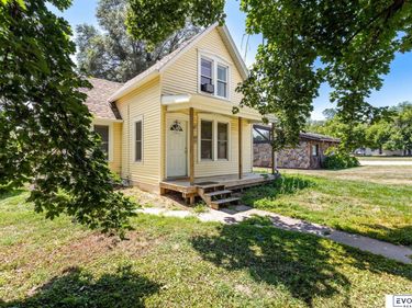 1853 Colfax Street, Blair, NE 68008