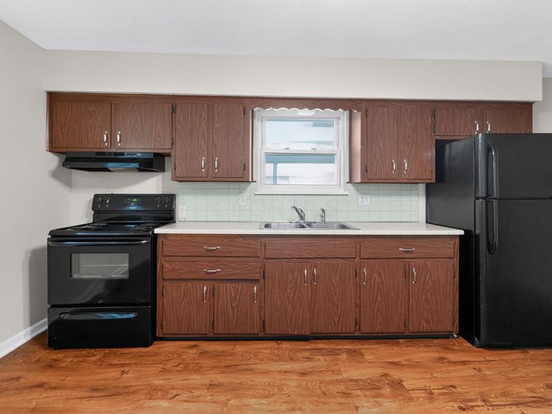 858 W Stephen Drive W, Columbus, OH 43204 Photo 18