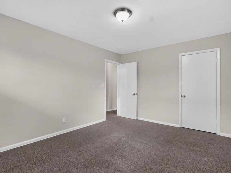 858 W Stephen Drive W, Columbus, OH 43204 Photo 24
