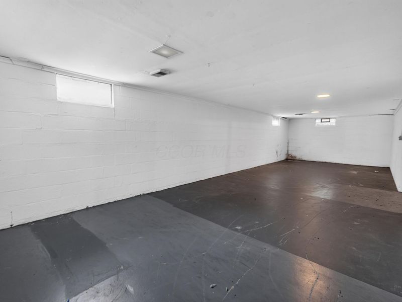 858 W Stephen Drive W, Columbus, OH 43204 Photo 31