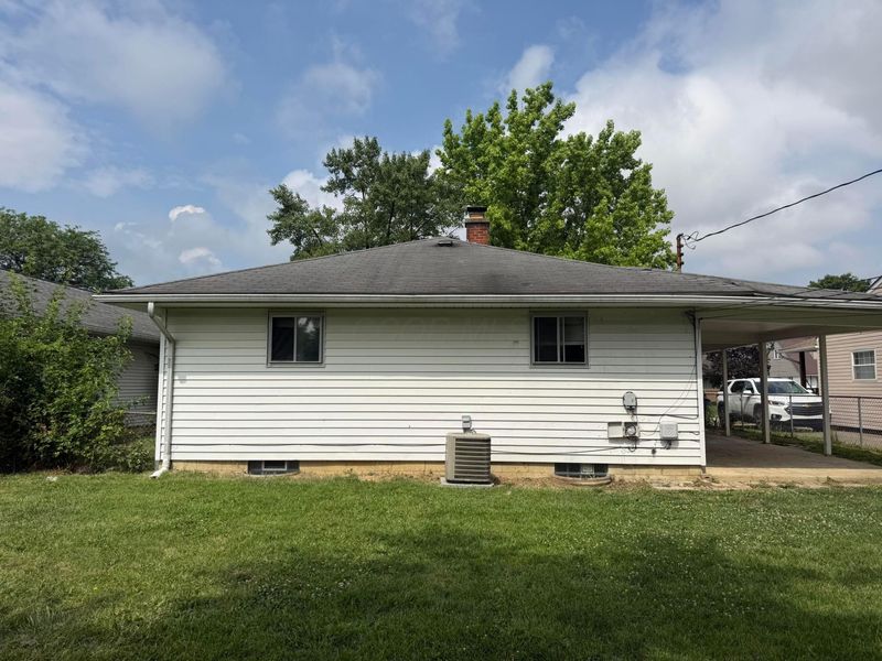 858 W Stephen Drive W, Columbus, OH 43204 Photo 5