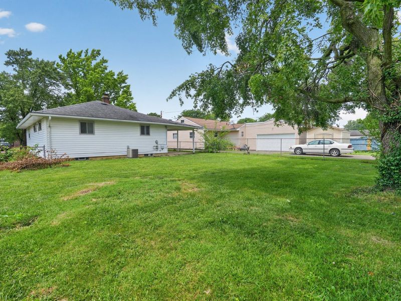 858 W Stephen Drive W, Columbus, OH 43204 Photo 8