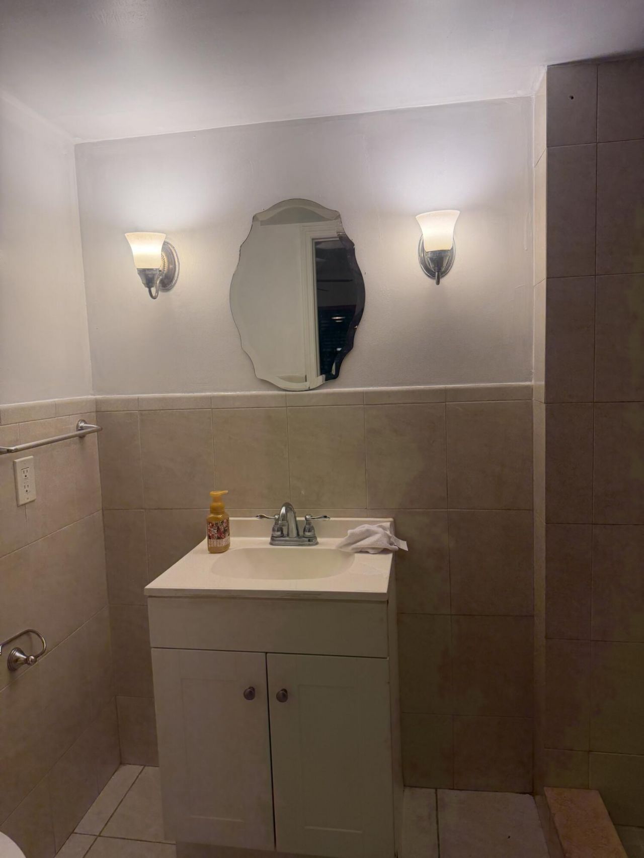 871 NE 207th Lane, Unit 104-15, Miami, FL 33179 Photo