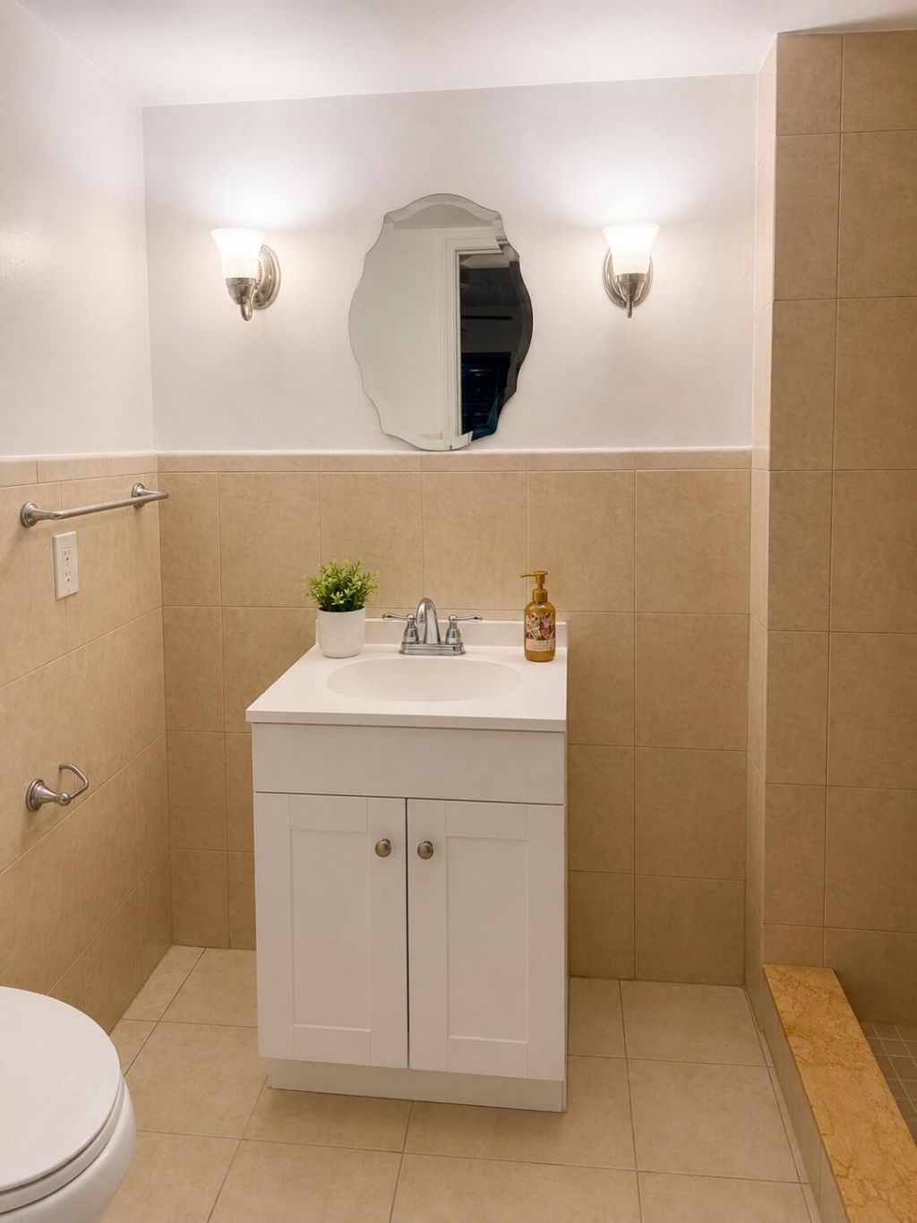 871 NE 207th Lane, Unit 104-15, Miami, FL 33179 Photo