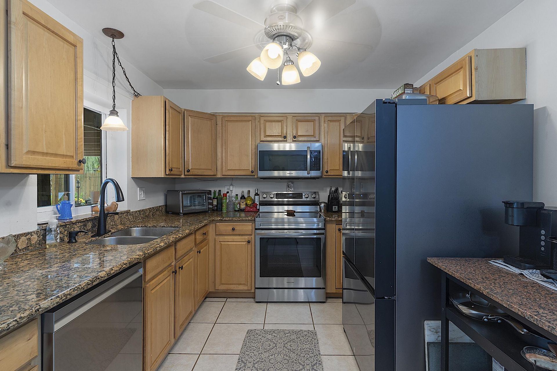 830 SW 1st Avenue, Pompano Beach, FL 33060 Photo