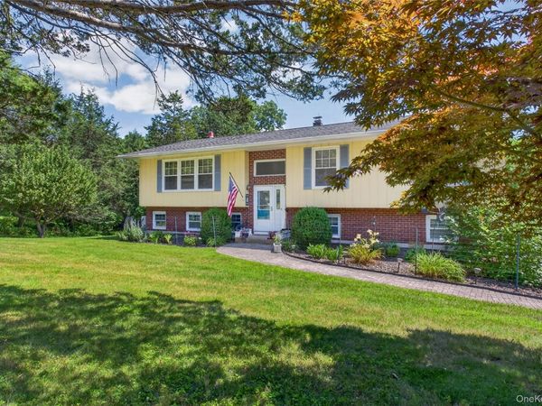 6 Gail Lane , Poughquag, NY 12570