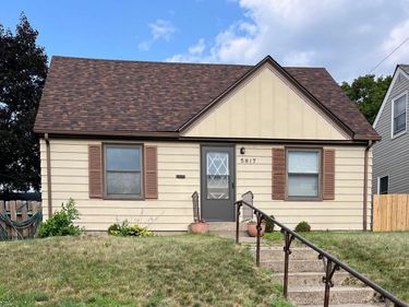 5817 42nd Avenue S, Minneapolis, MN 55417