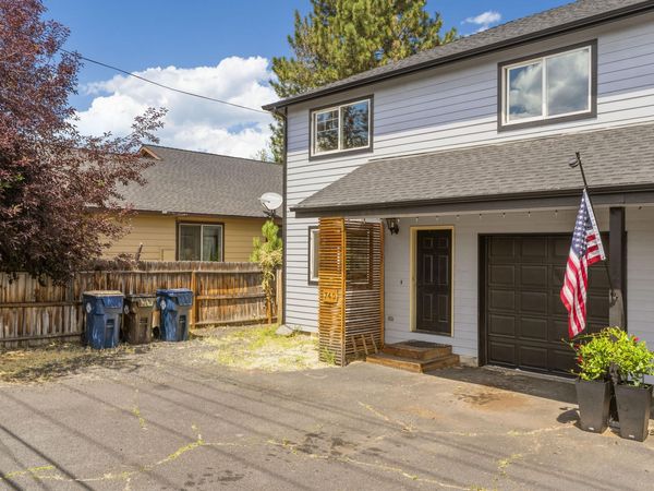 720 E Cascade Avenue, Sisters, OR 97759