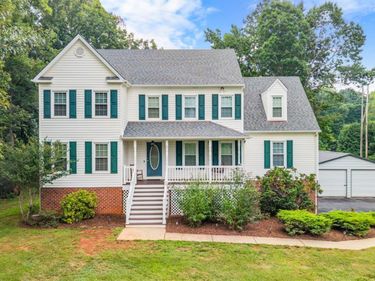 1030 Briar Ridge Place, Forest, VA 24551