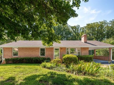 276 Wellington Drive, Lynchburg, VA 24502
